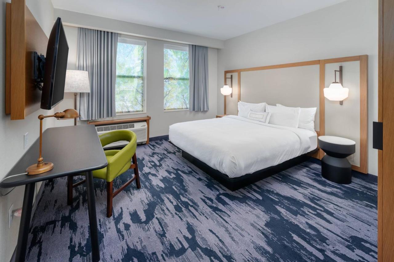 Fairfield Inn & Suites Morganton Historic Downtown Esterno foto